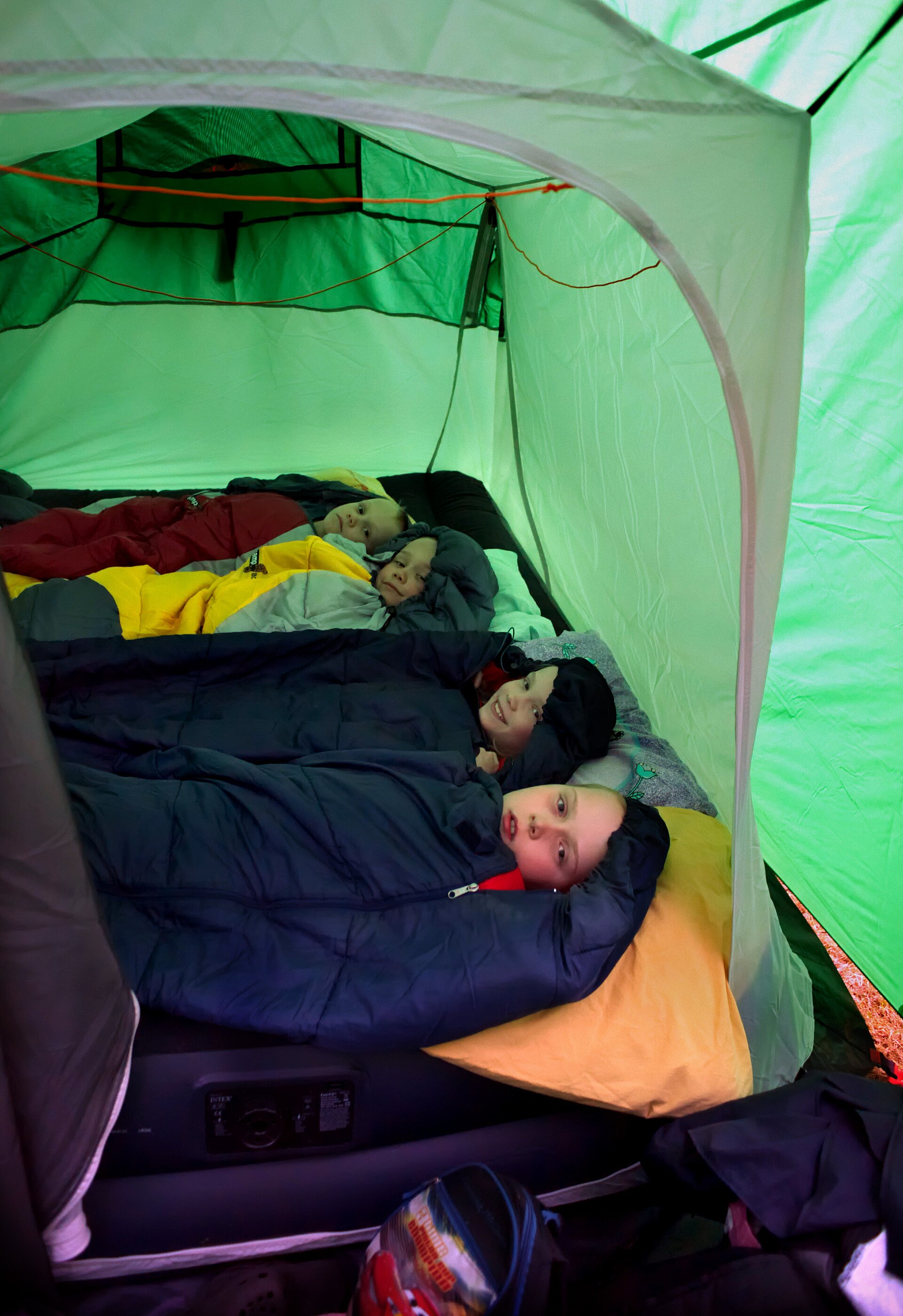 Camping mit Kindern: Ausrüstung, Ziele und Praxistipps