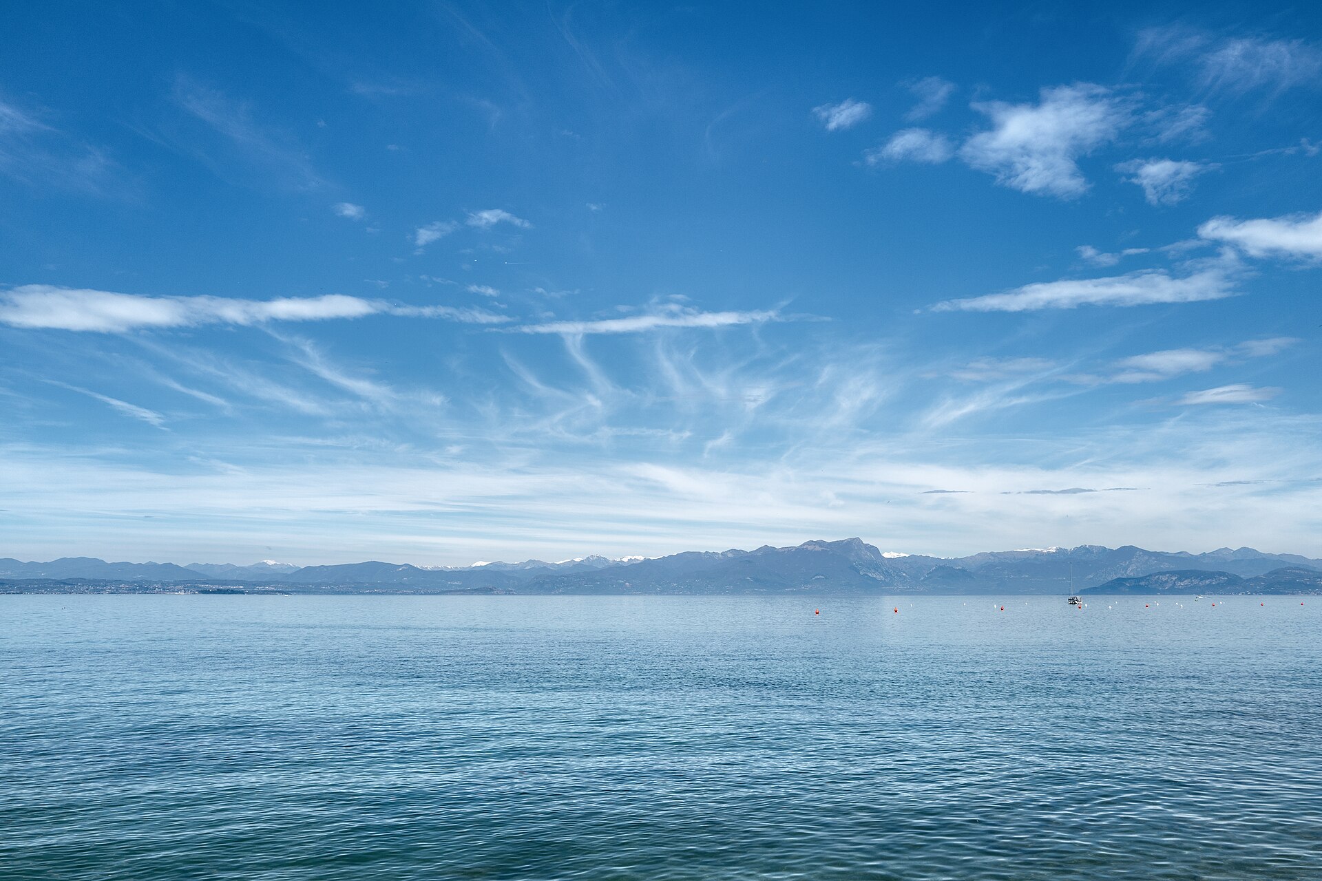 Lago di Garda - Peschiera del Garda, Verona, Italia