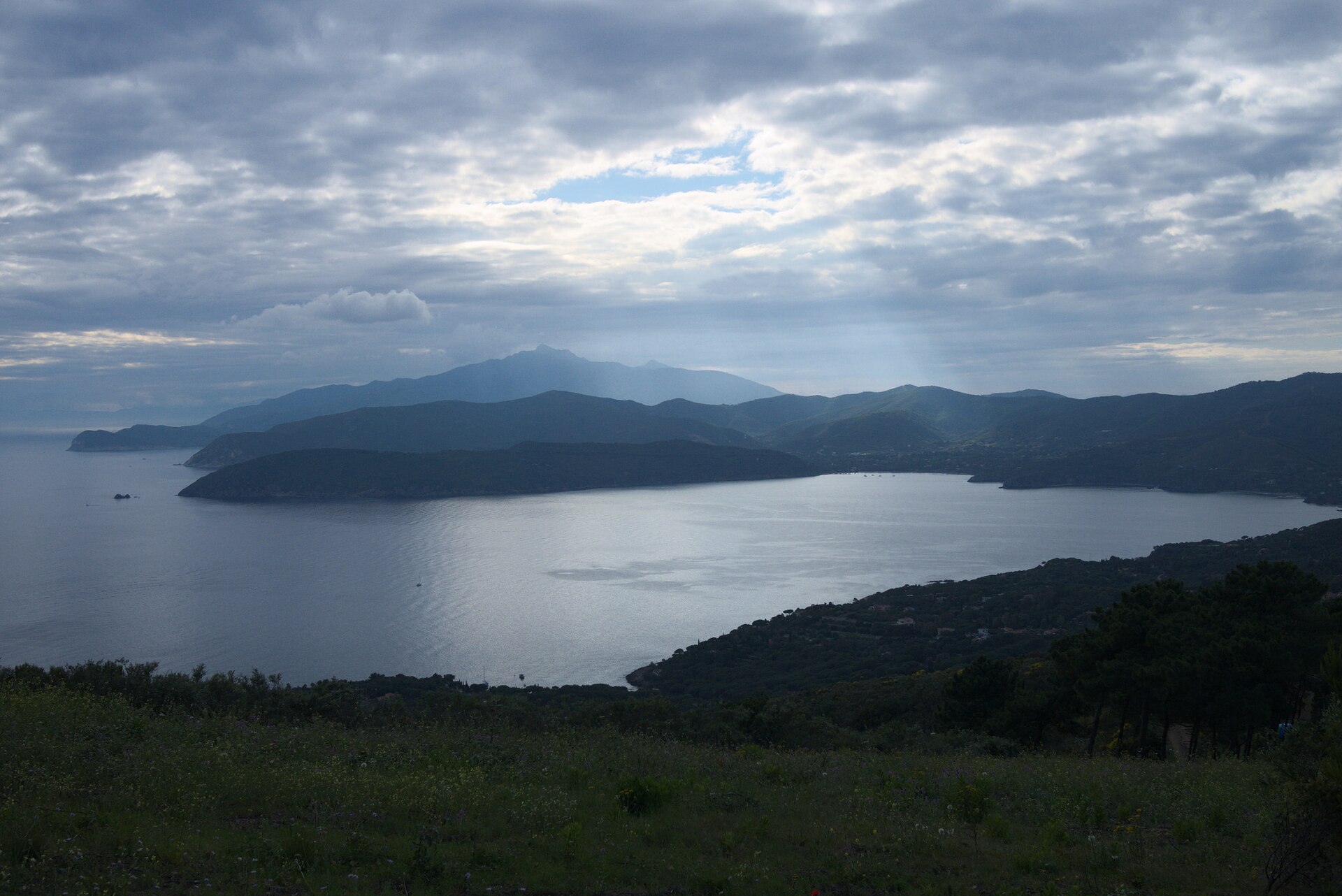 500px provided description: P3670074 1 Jpg [#trees ,#sunset ,#mountains ,#nature ,#beach ,#island ,#night ,#clouds ,#italy ,#summer ,#golden ,#romantic ,#h
